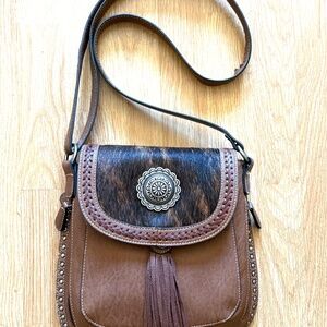 Blazin Roxx western concho cowhide brown crossbody concealed carry purse